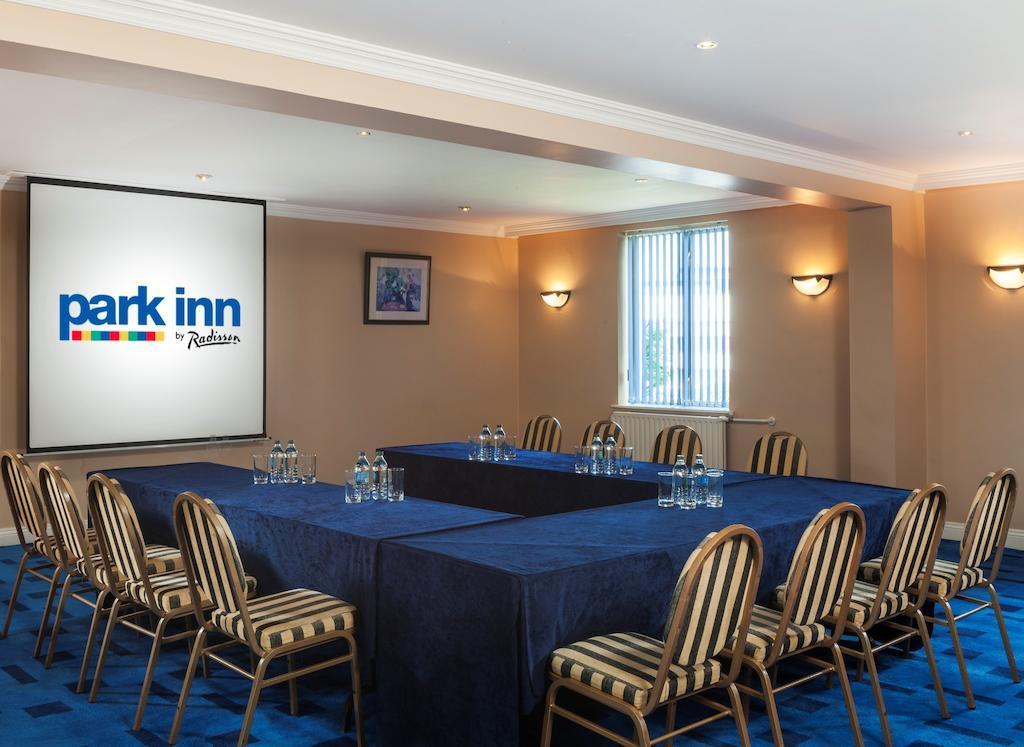 Park Inn By Radisson Shannon Airport Exteriér fotografie