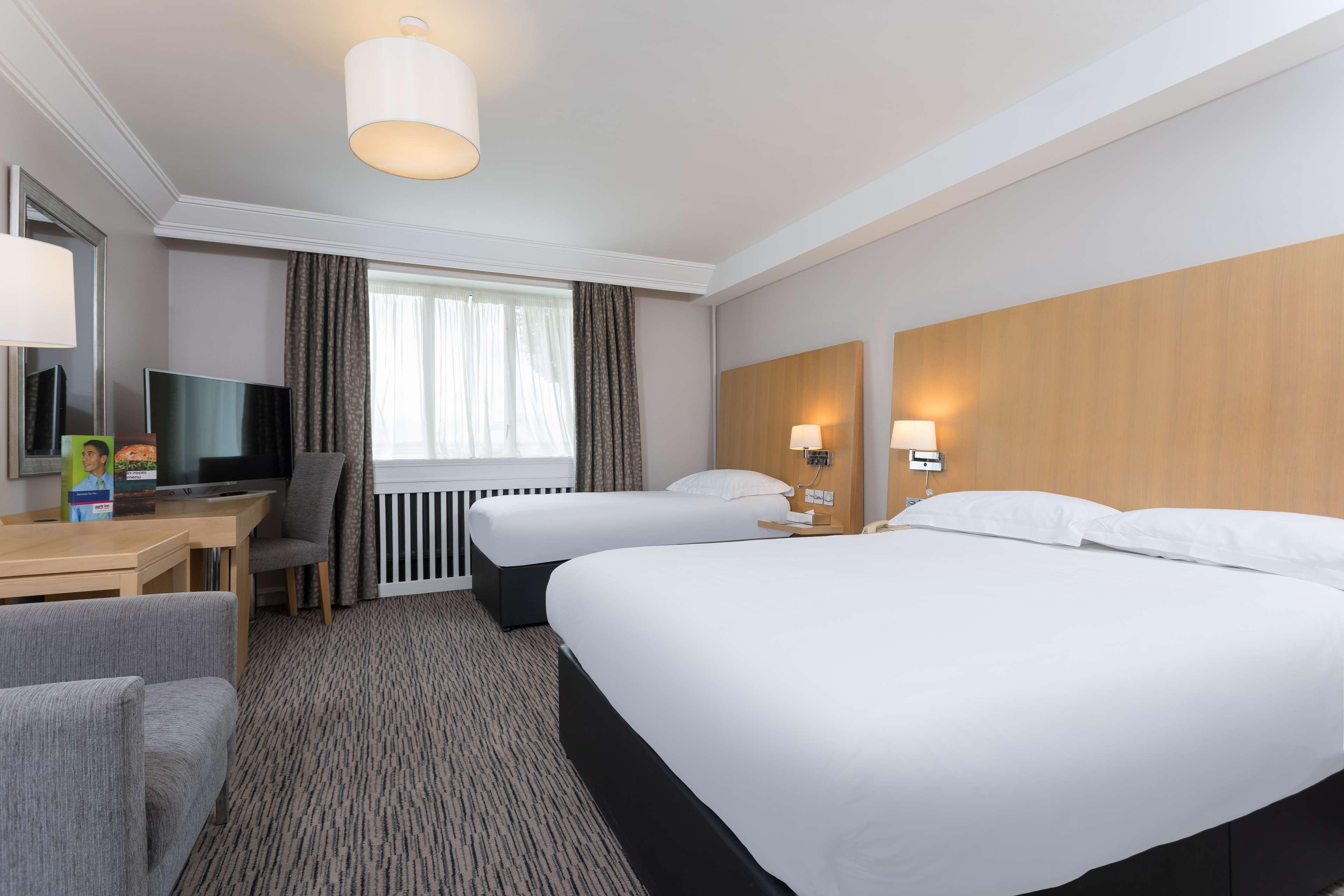 Park Inn By Radisson Shannon Airport Exteriér fotografie