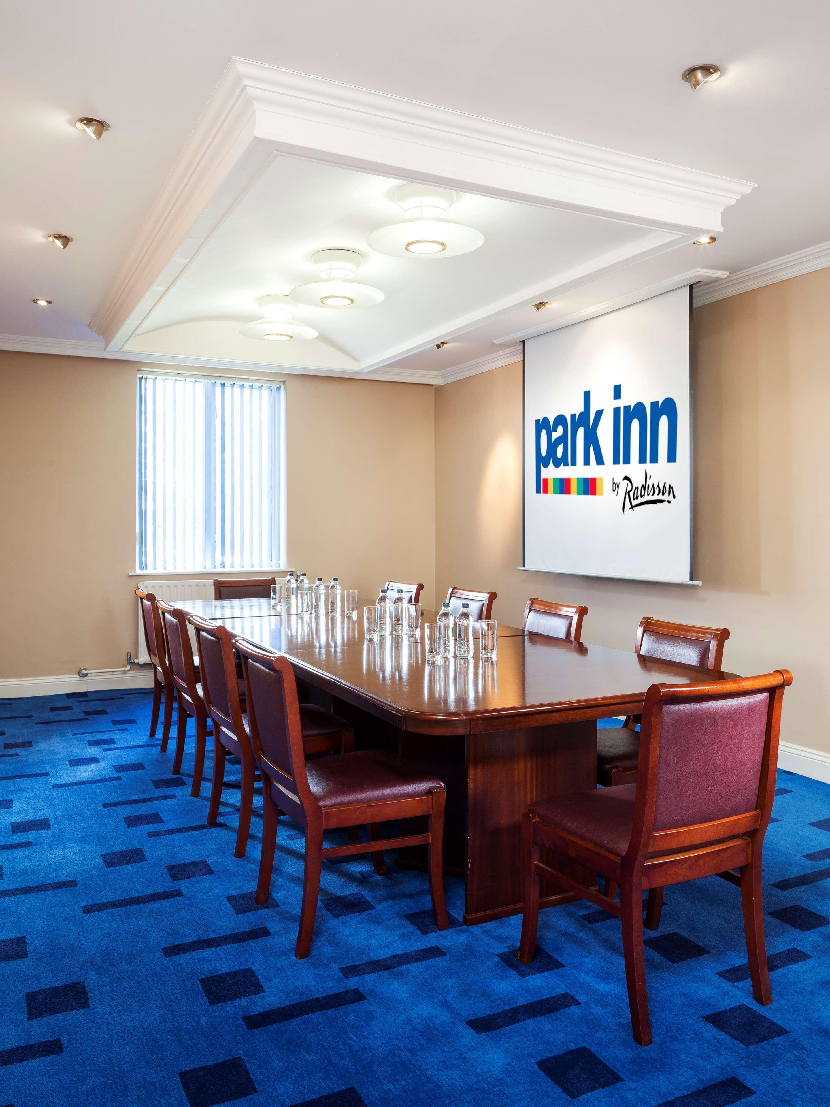 Park Inn By Radisson Shannon Airport Exteriér fotografie