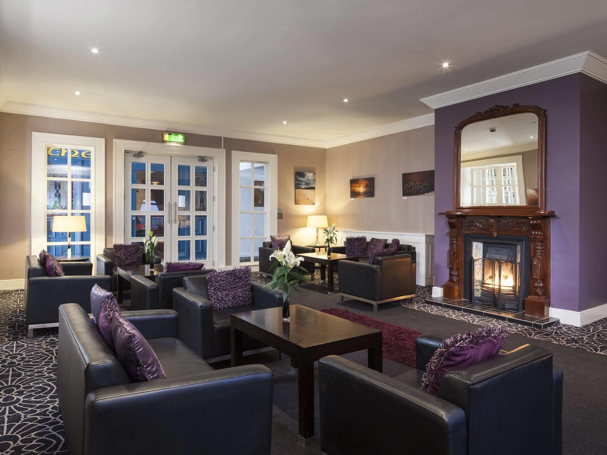 Park Inn By Radisson Shannon Airport Exteriér fotografie