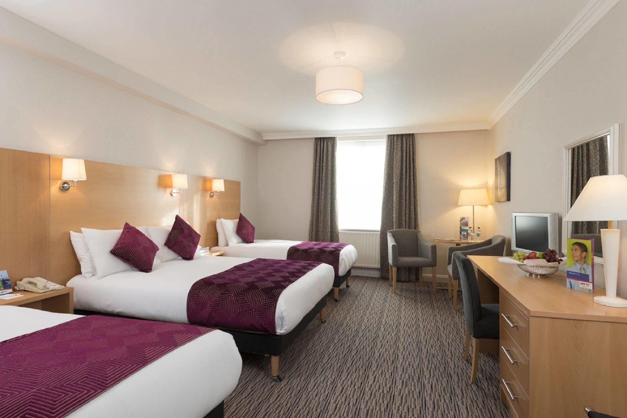 Park Inn By Radisson Shannon Airport Exteriér fotografie